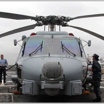 mh-60r helicopter